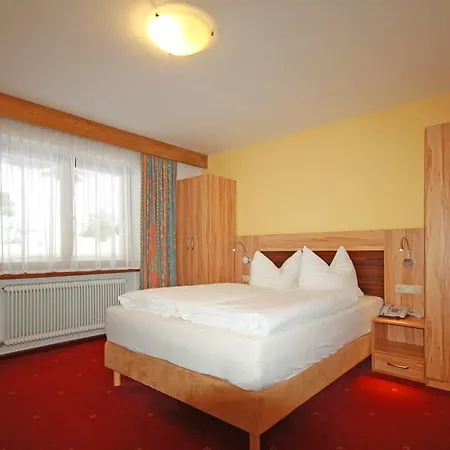 Dreilanderblick Hotell 3*